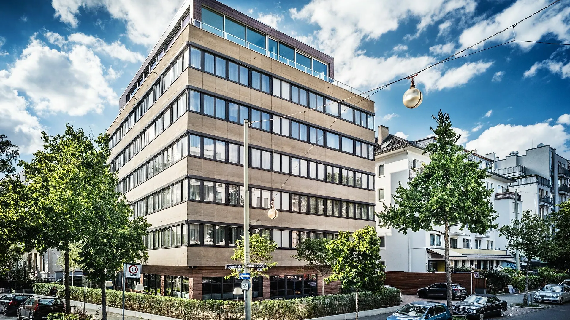 Saks Urban Design Hotel Frankfurt Frankfurt am Main 4*,